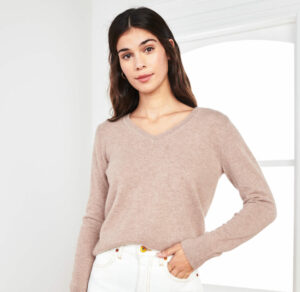 Quince Cashmere VNeck Sweater